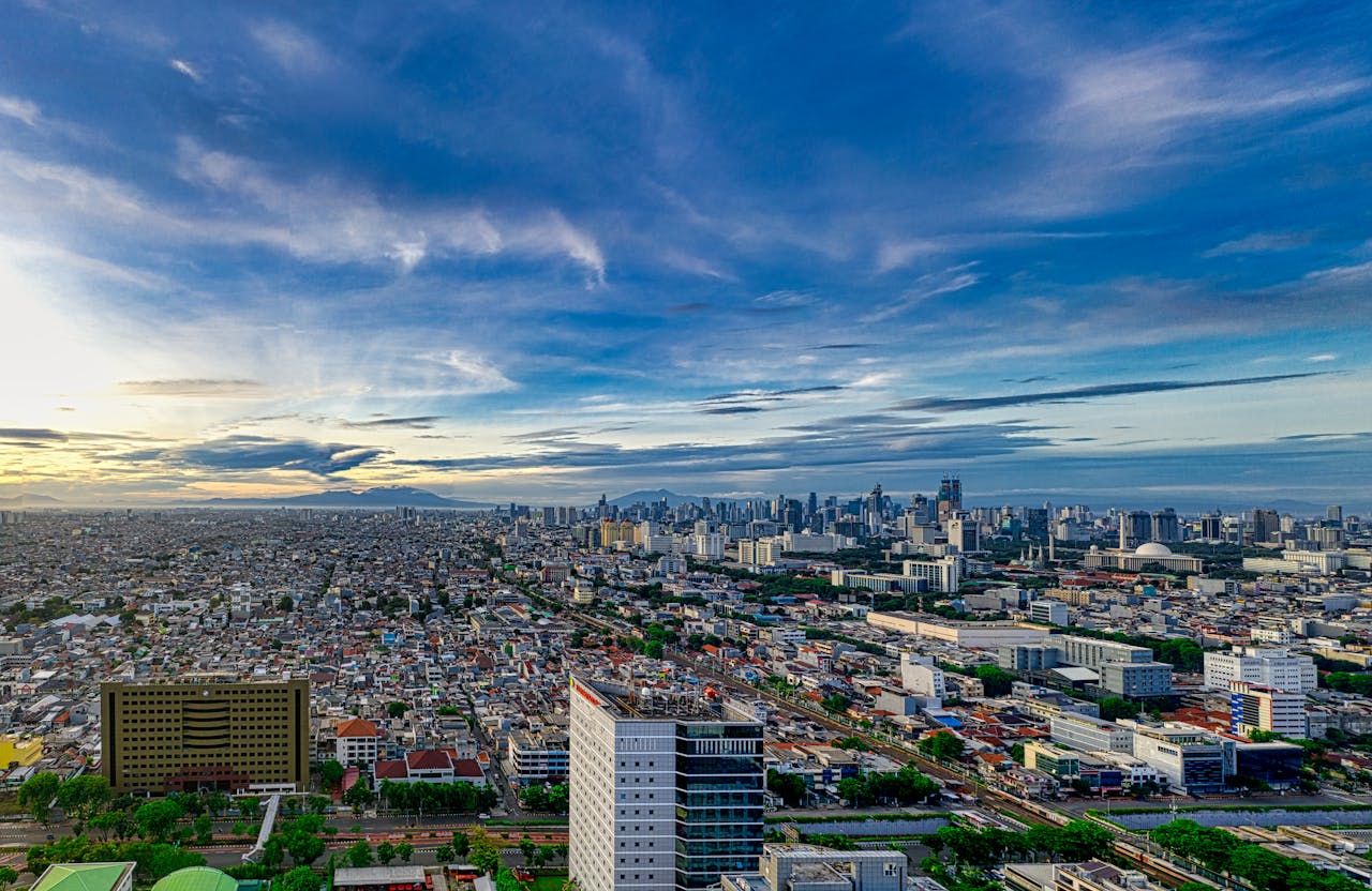 Sudirman vs Kuningan: Where Should You Work?